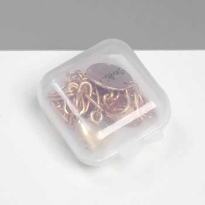 Подставки для украшений с крышкой QF «Футляр», 3.5×3.5×2 см, прозрачная Подставки для украшений с крышкой QF «Футляр», 3.5×3.5×2 см, прозрачная