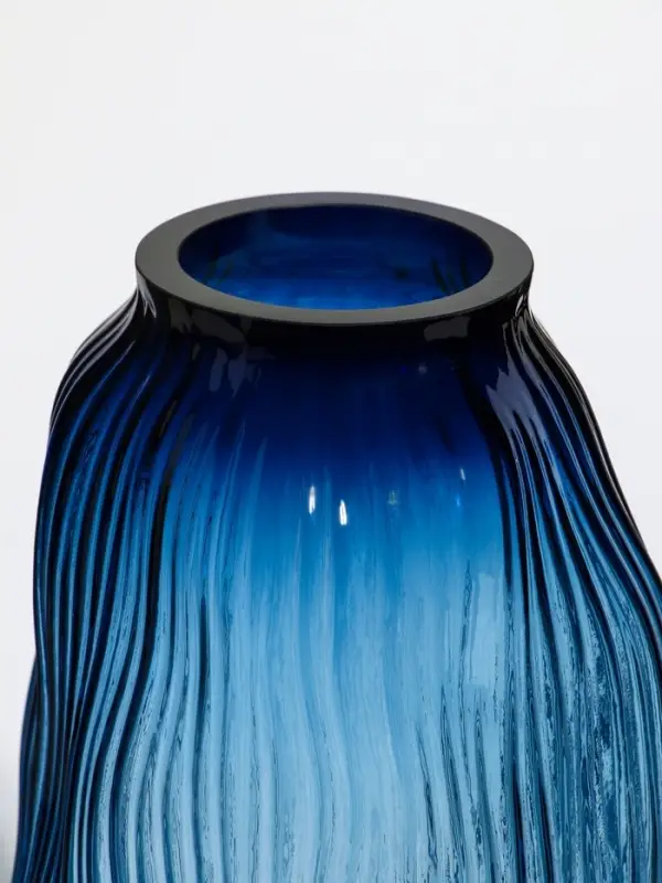 Ваза стекло настольная  Ваза стекло настольная "Ванесса" линии, 29,5х15 см, синий