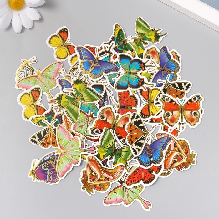 Наклейки для творчества Наклейки для творчества "Мир бабочек" тиснение золото набор 48 шт 9х7х0,8 см