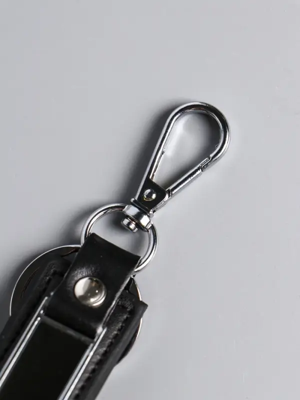 Брелок под нанесение кожзам, металл  Брелок под нанесение кожзам, металл "Стиль" размер окна 4,5х1,3 см, чёрный 11,7х2,7х0,7 см   1090438