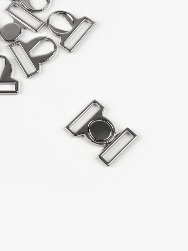 Застёжка для купальника металл 2*2,8см вн 17мм (наб 5шт цена за наб) серебряный АУ Застёжка для купальника металл 2*2,8см вн 17мм (наб 5шт цена за наб) серебряный АУ