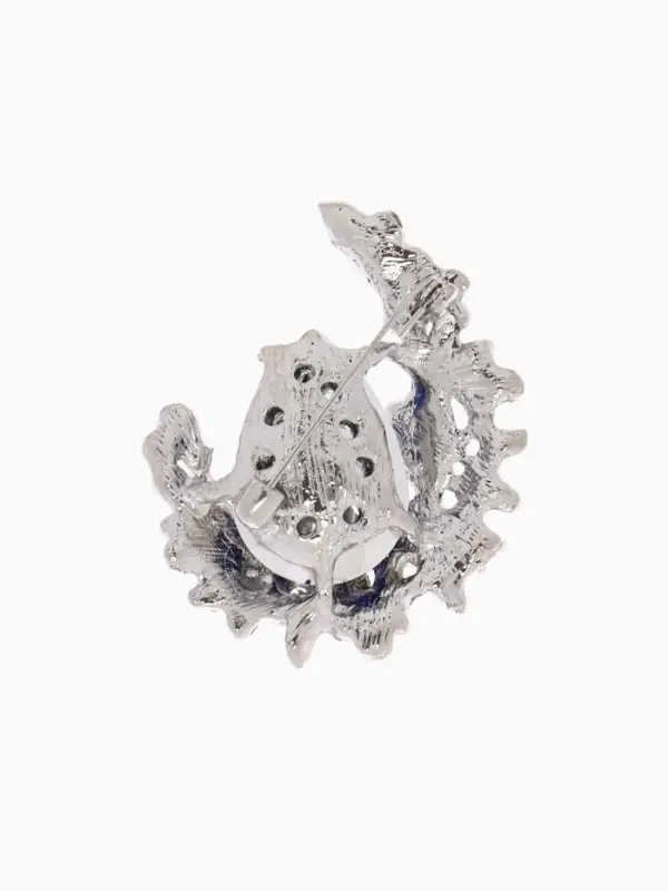 Брошь &laquo;Императрица&raquo; полумесяц, бело-синяя в серебре