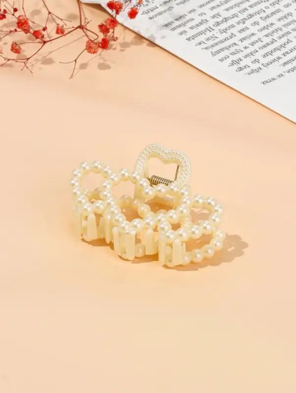 Крабик для волос &laquo;Лиллиан&raquo;, сердца, 7.5 см, белый