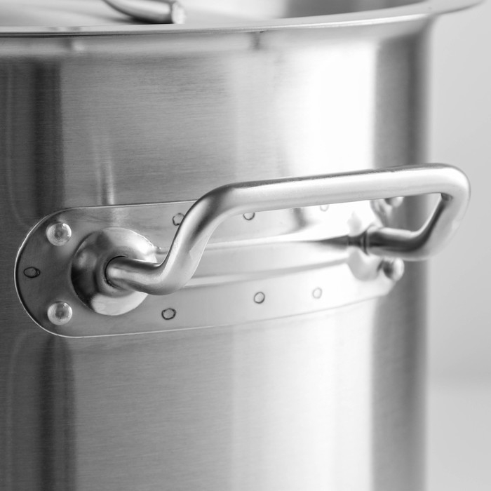 Кастрюля из нержавеющей стали Hanna Knövell HoReCa, 15 л, толщина 0,8 мм, 201 сталь, дно 3 мм, металлическая крышка, с теплораспределительным слоем, индукция Кастрюля из нержавеющей стали Hanna Knövell HoReCa, 15 л, толщина 0,8 мм, 201 сталь, дно 3 мм, металлическая крышка, с теплораспределительным слоем, индукция