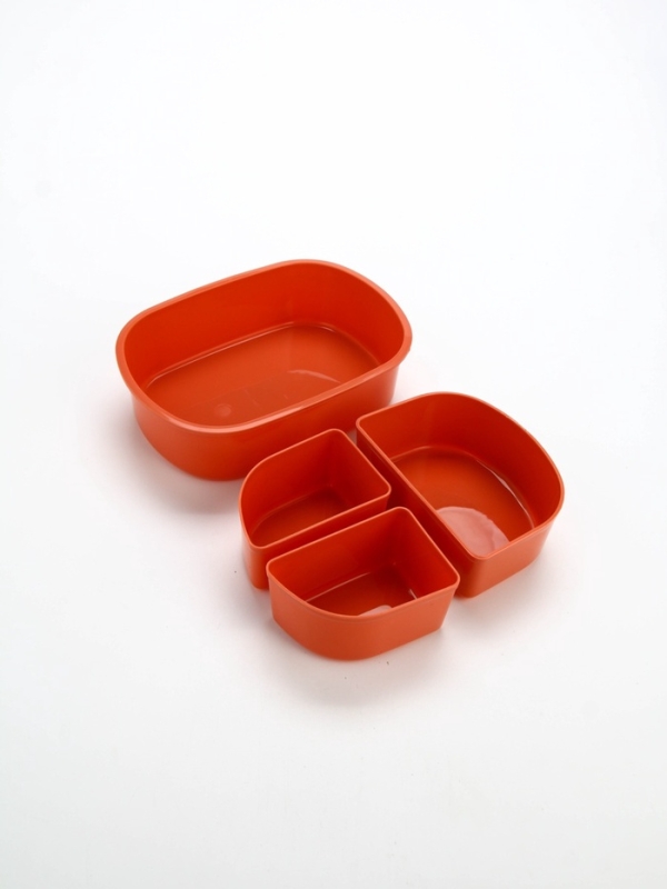 Ланч - бокс овальный с 3 секциями и ложкой &laquo;Bon appetit&raquo;, 19 х 14,5 х 6 см