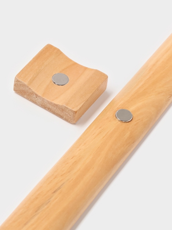 Ложка для обуви с магнитным держателем, дерево лотос, 55х4,1х1 см Ложка для обуви с магнитным держателем, дерево лотос, 55х4,1х1 см