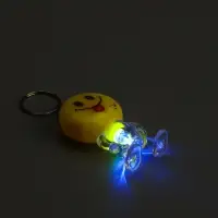 Фонарик брелок для ключей на кольце &laquo;Смайлик&raquo;, 1 LED, 3&times;5.5 см, МИКС