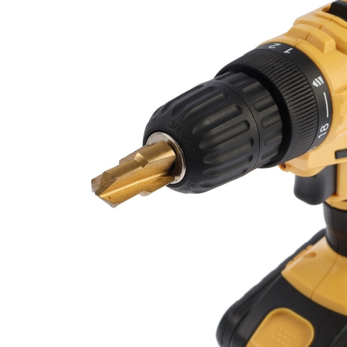 Насадка на шуруповерт ТУНДРА, зенкер ступенчатый для полипропиленовых труб, 15-19 мм Насадка на шуруповерт ТУНДРА, зенкер ступенчатый для полипропиленовых труб, 15-19 мм