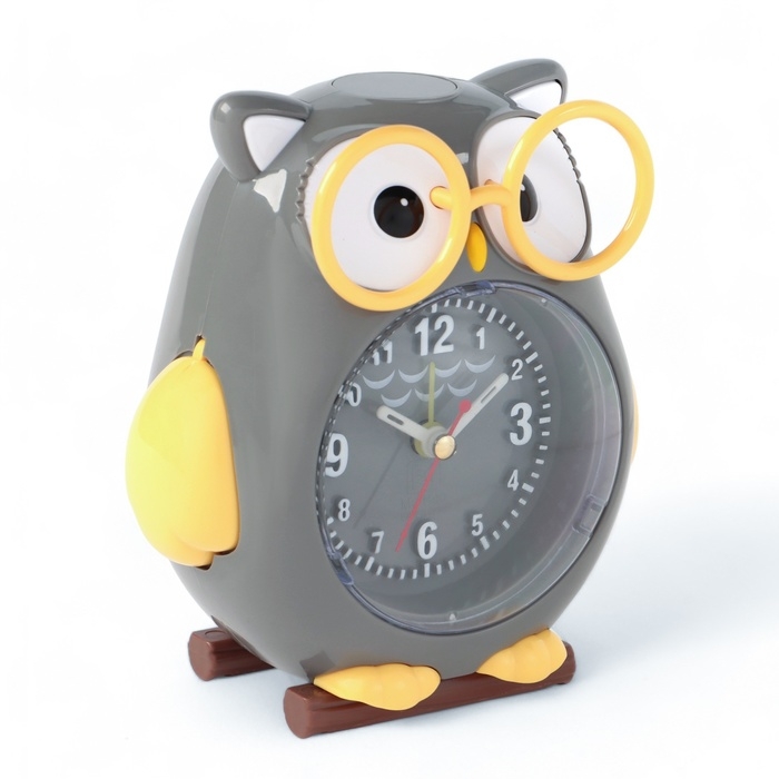 Часы - будильник настольные Часы - будильник настольные "Сова", дискретный ход, циферблат d-7.5 см, 13 х 11 см, 2AА