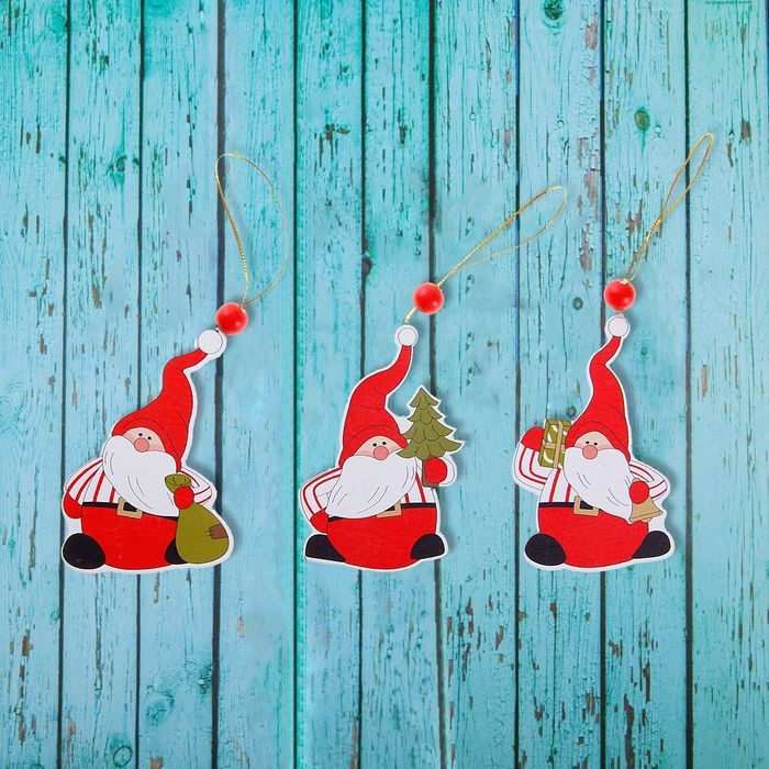 Подвеска новогодняя «Дед Мороз», золотая нить, МИКС Подвеска новогодняя «Дед Мороз», золотая нить, МИКС