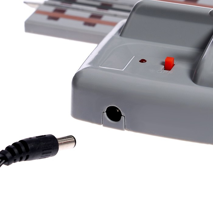 Железная дорога «Дальнее путешествие», работает от сети, протяжённость пути 5,06 м Железная дорога «Дальнее путешествие», работает от сети, протяжённость пути 5,06 м