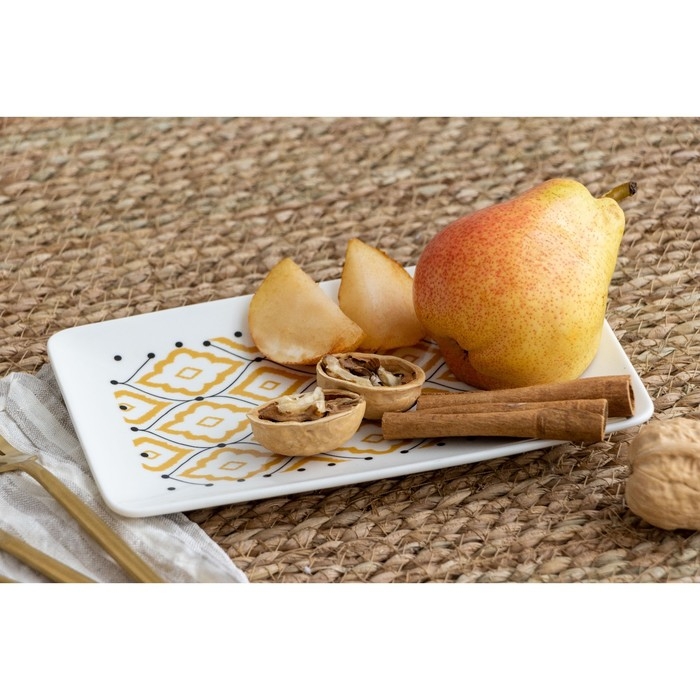 Блюдо керамическое «Орнамент», 20.5 х 12.5 х 1.8 см, цвет белый Блюдо керамическое «Орнамент», 20.5 х 12.5 х 1.8 см, цвет белый