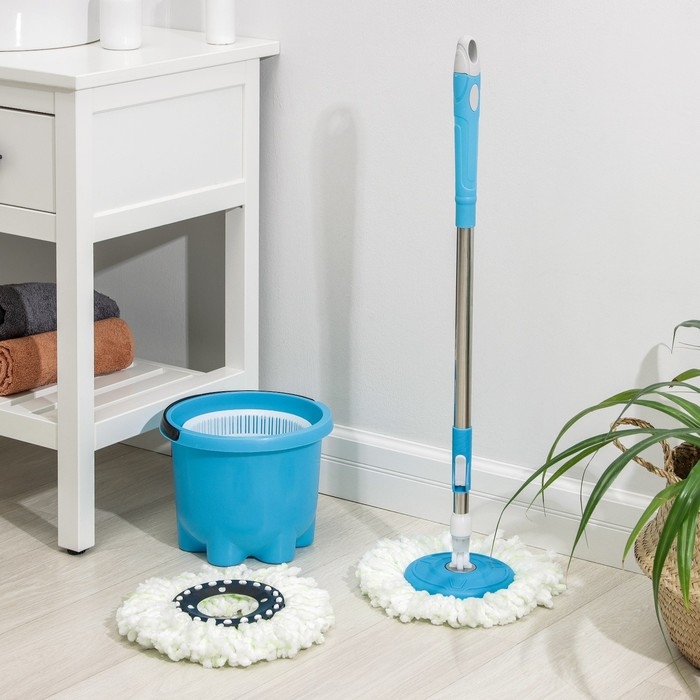 Швабра с отжимом и ведро с пластиковой центрифугой мини: ведро 7,2 л, швабра 113 см, запасная насадка из микрофибры, цвет МИКС Швабра с отжимом и ведро с пластиковой центрифугой мини: ведро 7,2 л, швабра 113 см, запасная насадка из микрофибры, цвет МИКС