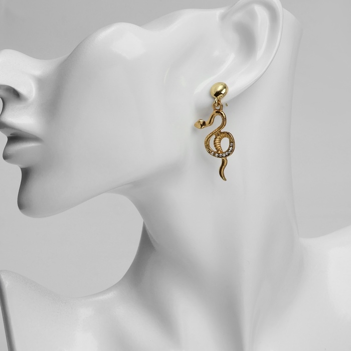 Серьги висячие со стразами Серьги висячие со стразами "Змея" мелодия, цвет белый в золоте