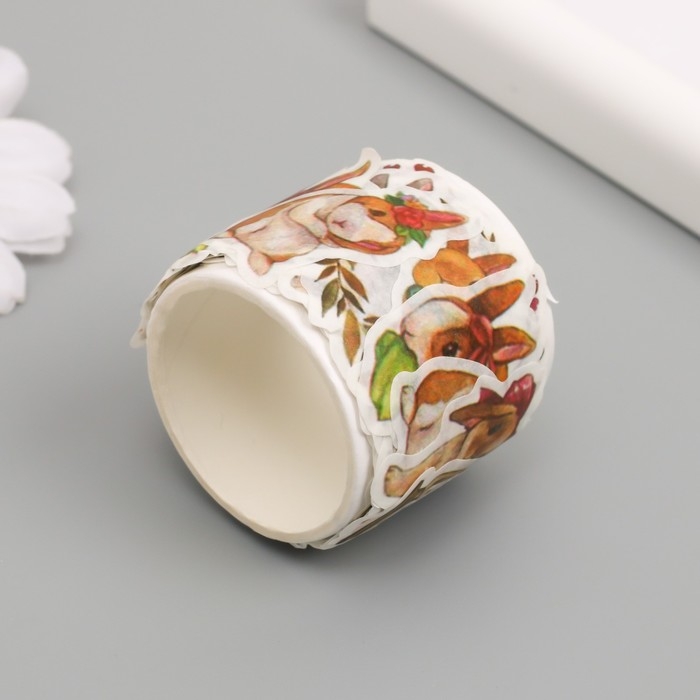 Наклейка бумага Наклейка бумага "Зайчики в саду" d=3 см 100 шт в рулоне 3,5х3,5 см