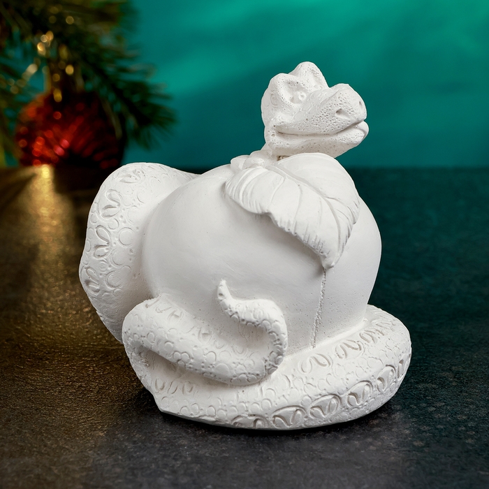 Новый год. Символ 2025. Фигура для раскраски  Новый год. Символ 2025. Фигура для раскраски "Змея на яблоке" 8х7см