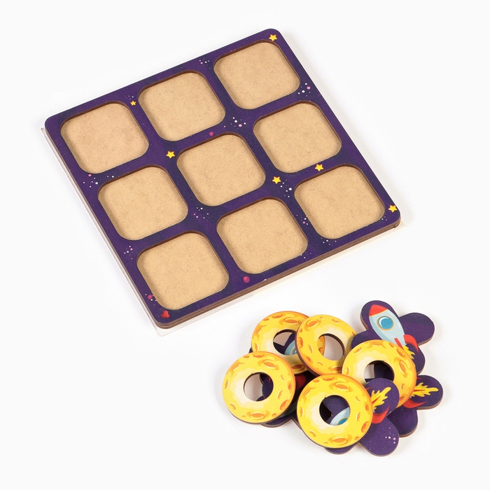 Настольная игра, развивающая  Настольная игра, развивающая "Космические крестики-нолики"