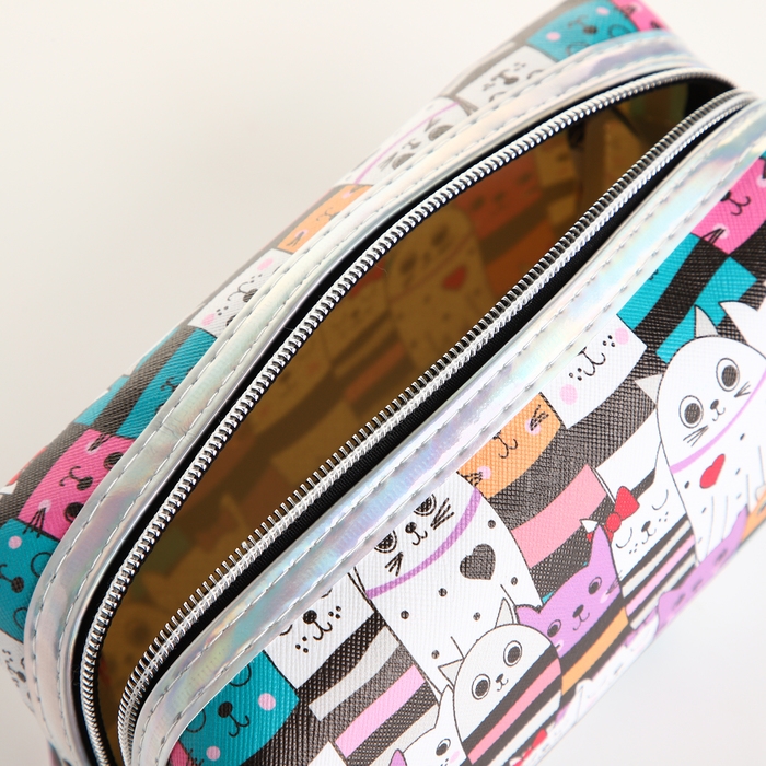 Косметичка на молнии, цвет разноцветный Косметичка на молнии, цвет разноцветный