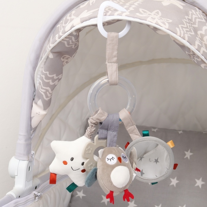 Подвеска - погремушка «Совушка», прорез., пищалка, шуршит, на кроватку, коляску, Крошка Я Подвеска - погремушка «Совушка», прорез., пищалка, шуршит, на кроватку, коляску, Крошка Я