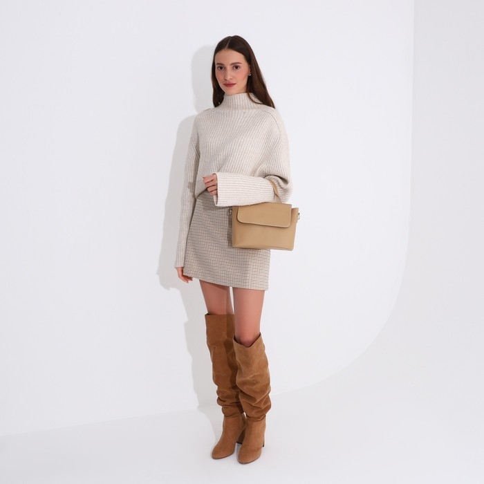 Сумка-мессенджер на клапане, цвет бежевый Сумка-мессенджер на клапане, цвет бежевый