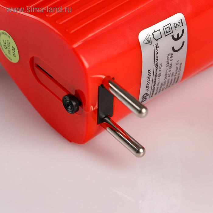 Фонарь прожекторный аккумуляторный, 3 Вт, 800 мАч, 2.5 ч работы Фонарь прожекторный аккумуляторный, 3 Вт, 800 мАч, 2.5 ч работы