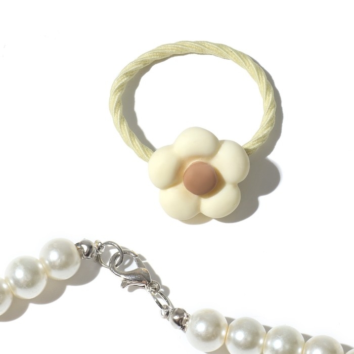 Комплект детский «Выбражулька» 3 предмета: 2 резинки, бусы, жемчуг, цвет бежевый Комплект детский «Выбражулька» 3 предмета: 2 резинки, бусы, жемчуг, цвет бежевый