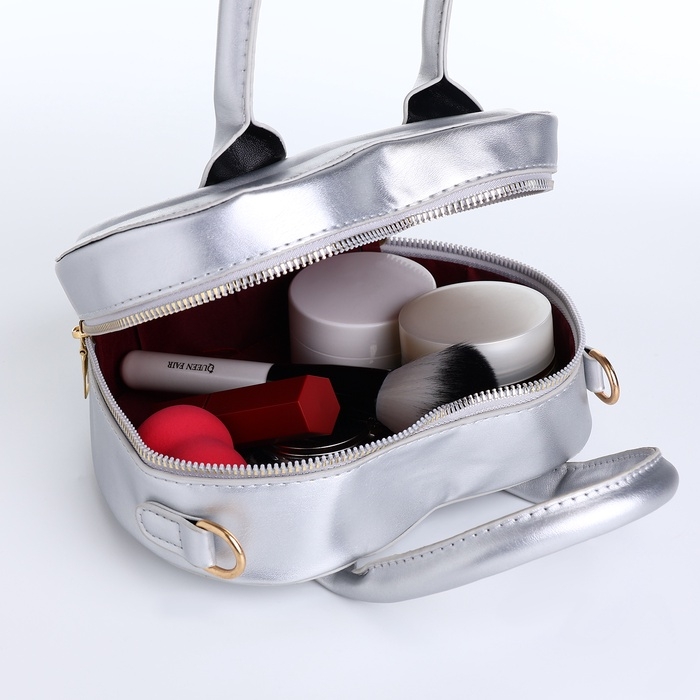 Сумка женская кросс-боди на молнии, цвет серебряный Сумка женская кросс-боди на молнии, цвет серебряный