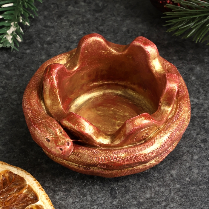 Новый год. Символ 2025. Подсвечник новогодний  Новый год. Символ 2025. Подсвечник новогодний "Змея на чаше" бордовый с позолотой, 4х10см