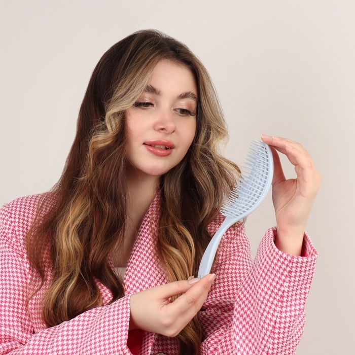 Расчёска массажная, для сушки волос, 7,5 × 23,5 см, цвет голубой Расчёска массажная, для сушки волос, 7,5 × 23,5 см, цвет голубой