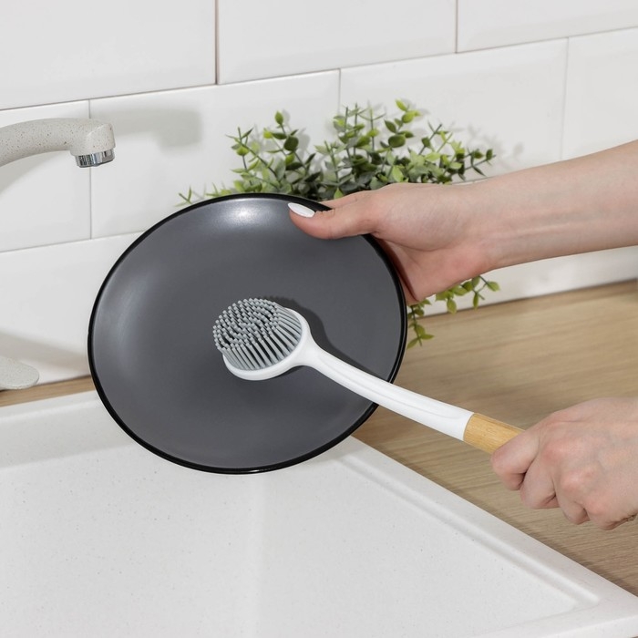 Щётка для посуды Доляна Meli, бамбуковая ручка, двухсторонняя, ворс TPR 1,8 см, 5×26,5 см Щётка для посуды Доляна Meli, бамбуковая ручка, двухсторонняя, ворс TPR 1,8 см, 5×26,5 см