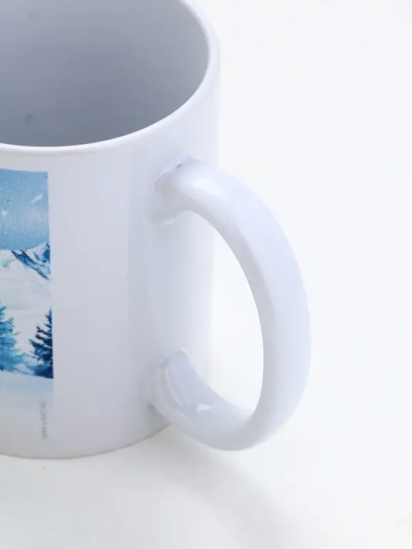 Кружка керамическая новогодняя «Вершины гор», 320 мл