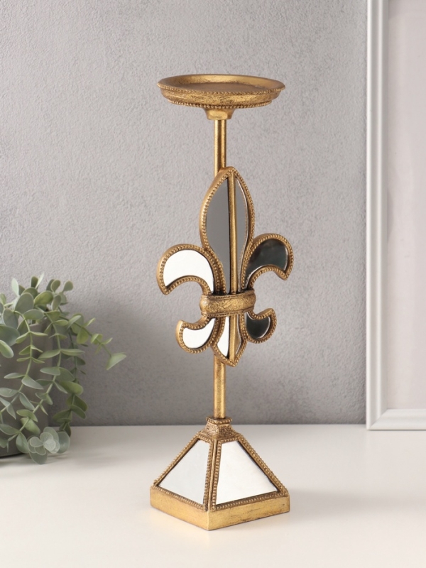 Подсвечник полистоун на 1 свечу Подсвечник полистоун на 1 свечу "Зеркальная геральдическая лилия" 14х11х38,5 см