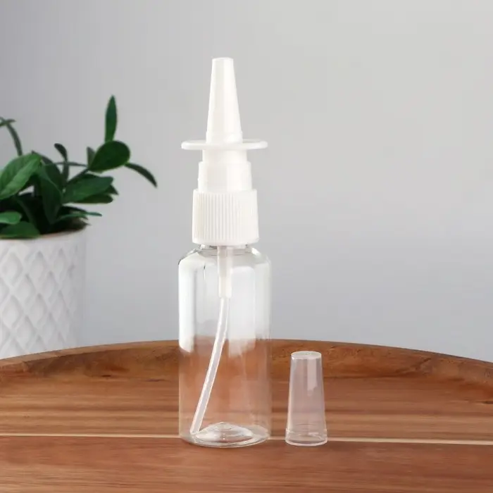 Бутылочка для хранения, с распылителем, 30 мл, цвет прозрачный/белый