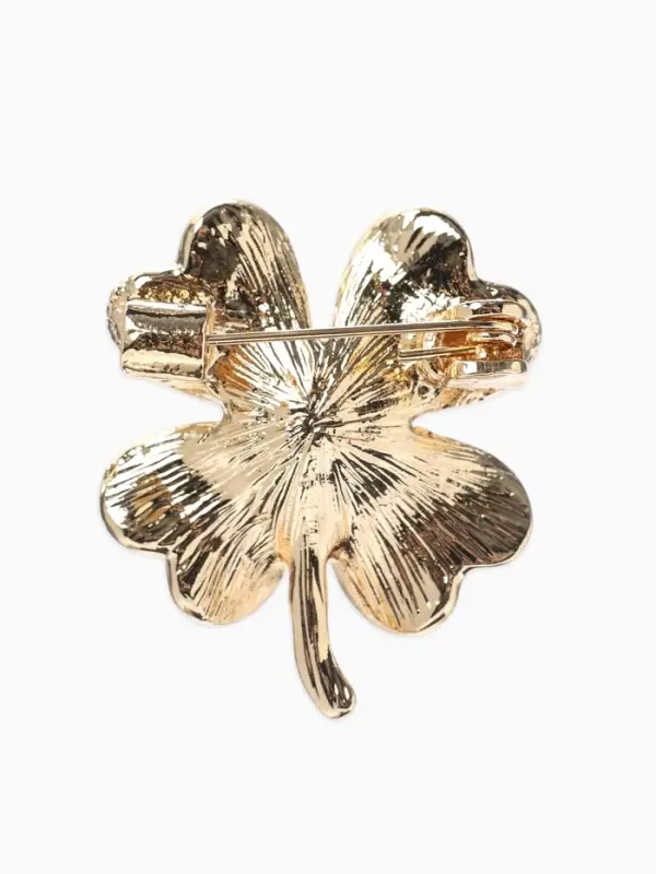 Брошь &laquo;Клевер&raquo; матовая, цвет белый в золоте