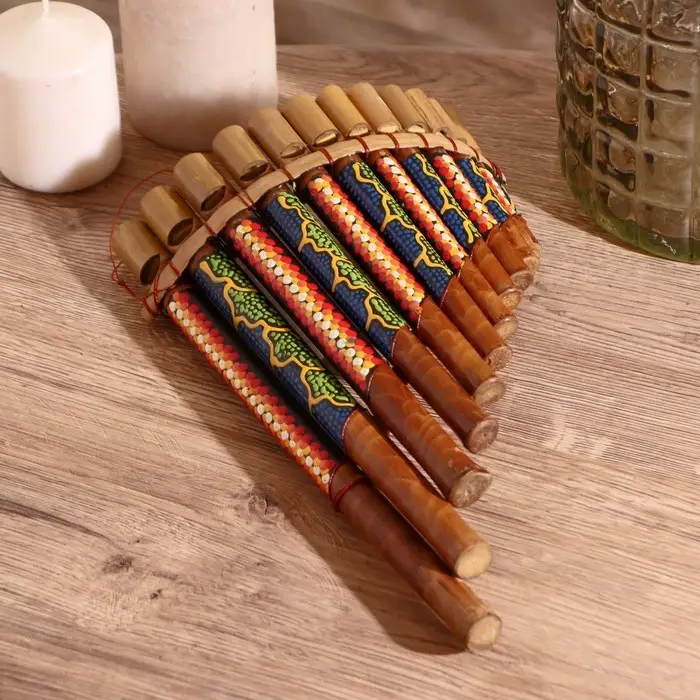 Сувенирный музыкальный инструмент  Сувенирный музыкальный инструмент "Флейта" 30х5х18 см МИКС