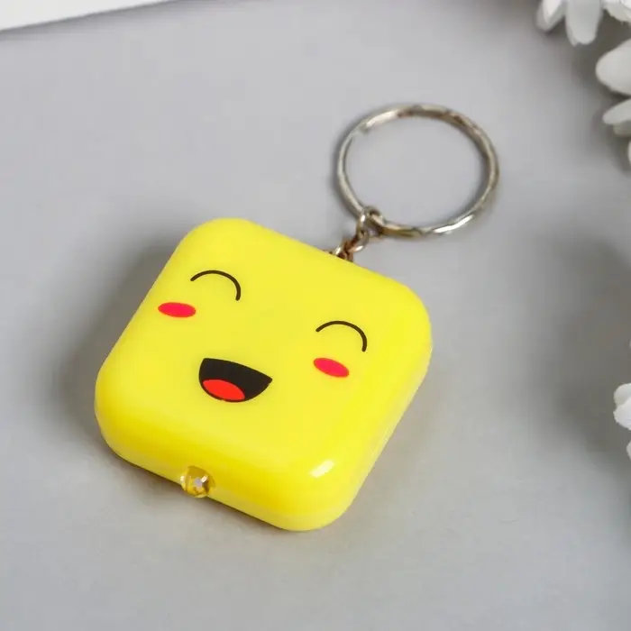 Фонарик свет на кольце  Фонарик свет на кольце "Квадратик-смайлик" МИКС светит 3,8х1,6х3,8 см