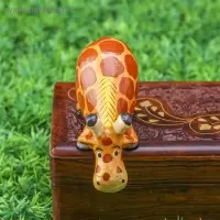 Сувенир дерево "Жираф Стёпа подглядывает" 11х8х4,5 см Сувенир дерево "Жираф Стёпа подглядывает" 11х8х4,5 см