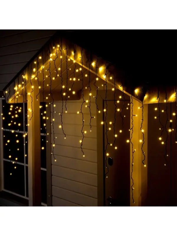 Гирлянда &laquo;Бахрома&raquo; 3&times;0.9 м, IP44, УМС, тёмная нить, 232 LED, свечение тёплое белое, 220 В