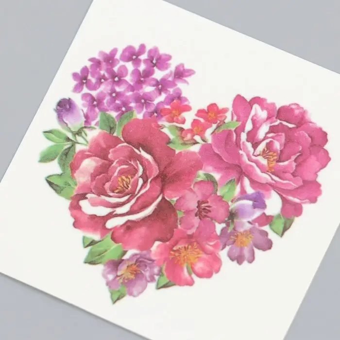 Татуировка на тело цветная Татуировка на тело цветная "Сердце из цветов" 6х6 см