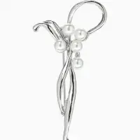 Брошь &laquo;Бантик&raquo;, жемчуг, цвет белый в серебре