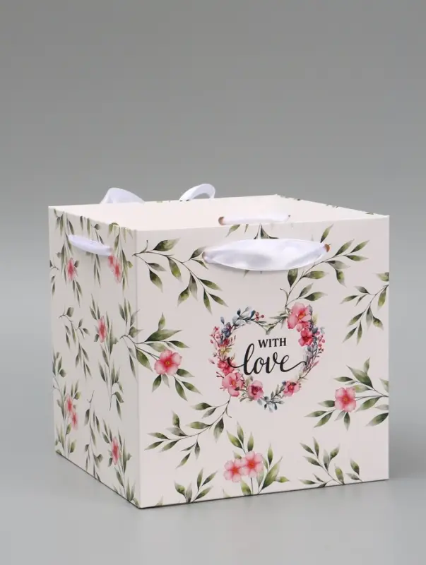 Коробка - переноска подарочная для цветов &laquo;С любовью&raquo;, 19&times;19&times;19 см, с лентами