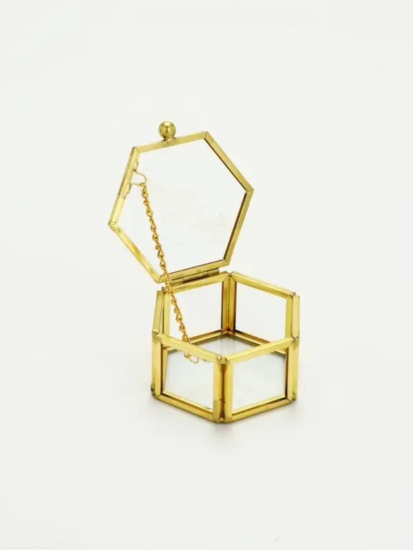 Шкатулка для колец "Шестиугольник", 7 х 6 х 3,5 см, стекло