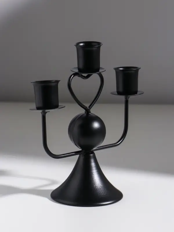 Подсвечник металл, дерево на 3 свечи  Подсвечник металл, дерево на 3 свечи "Сердечко" d=2,5 см чёрный 16,5х7х14 см