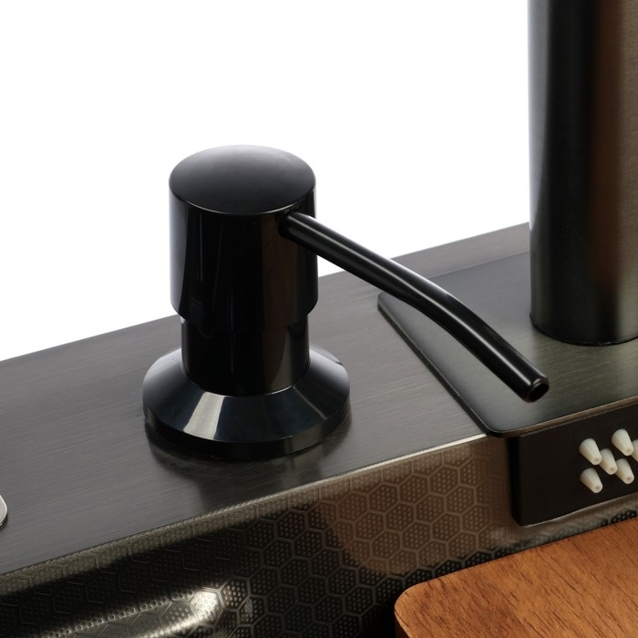 Кухонная мойка ZEIN M02, S=3.0 и 0.7мм, смеситель, корзины, разделочная доска, сифон, графит Кухонная мойка ZEIN M02, S=3.0 и 0.7мм, смеситель, корзины, разделочная доска, сифон, графит