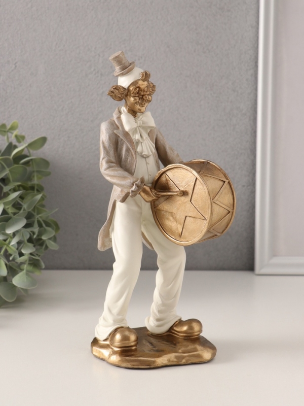 Сувенир полистоун  Сувенир полистоун "Клоун с барабаном" бело-бежевый 10х6х23,5 см