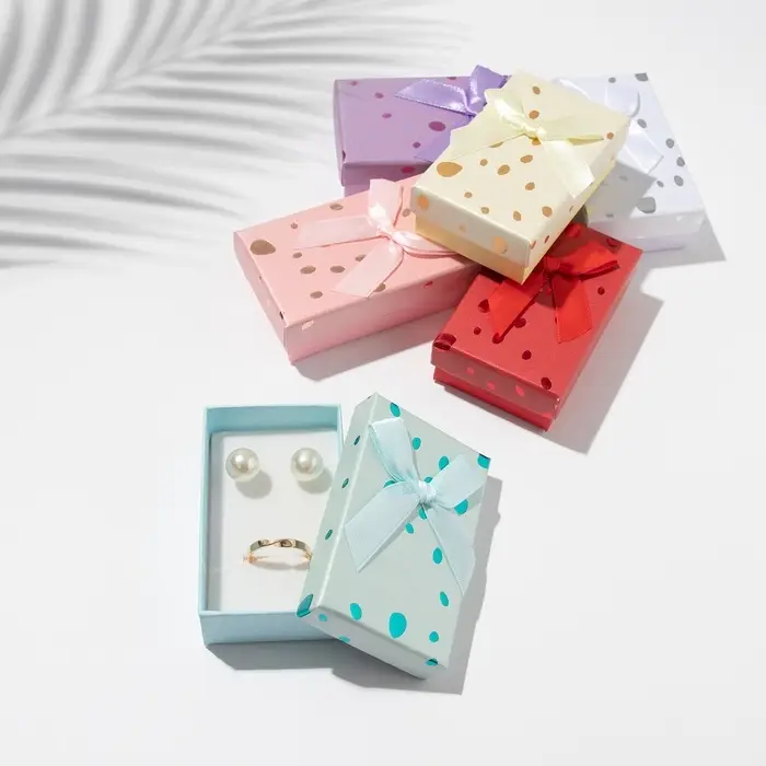 Коробочка подарочная под набор «Драже», 5×8 (размер полезной части 4.5×7.5 см), МИКС, вставка белая Коробочка подарочная под набор «Драже», 5×8 (размер полезной части 4.5×7.5 см), МИКС, вставка белая