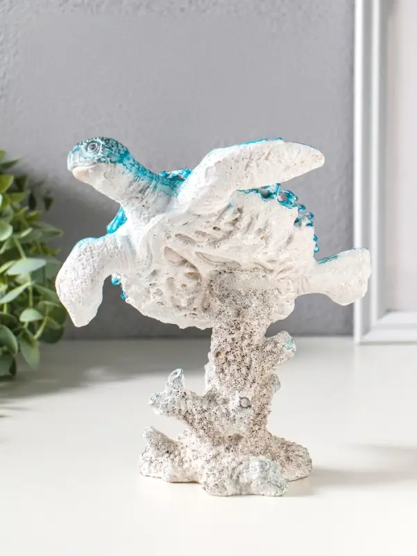 Фигурка полистоун &laquo;Коралловый риф. Черепаха на подставке&raquo;, 17.5&times;11&times;19 см