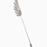 Булавка &laquo;Крыло&raquo;, 9&times;1 см, белая в серебре