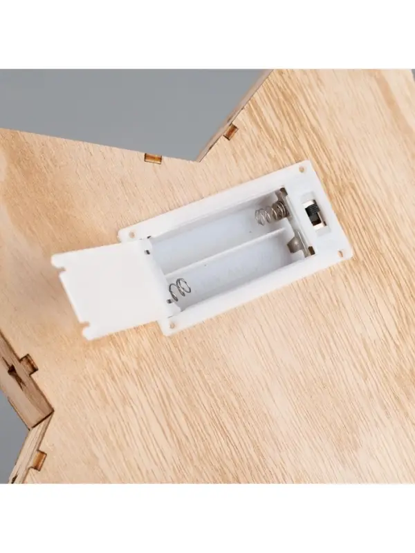 Светодиодная фигура &laquo;Дед Мороз в лесу&raquo; 30&times;30&times;5 см, дерево, от батареек АААх2, свечение тёплое белое