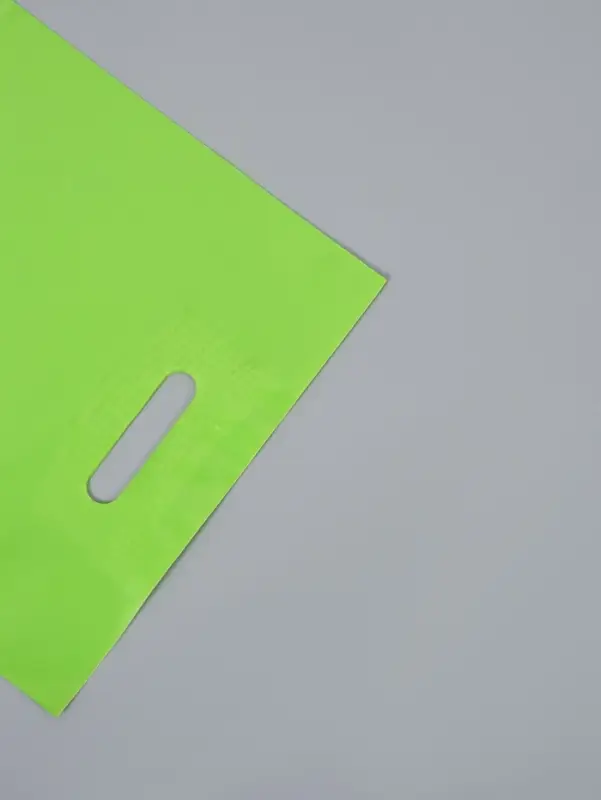 Пакет полиэтиленовый с вырубной ручкой, салатовый 30&times;40 см, 70 мкм